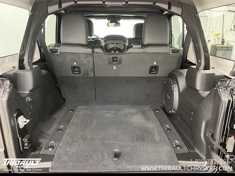 2026 Jeep Wrangler 4-Door WILLYS 392
