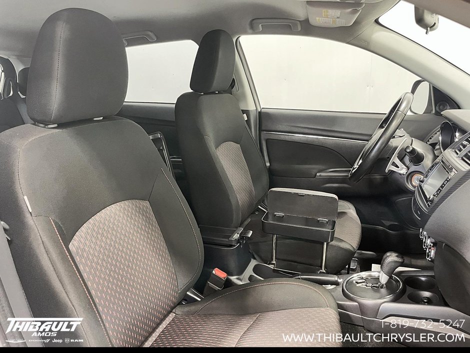 2017 Mitsubishi RVR