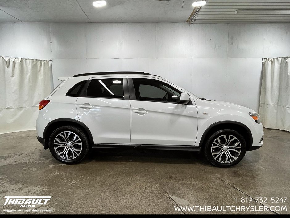 2017 Mitsubishi RVR