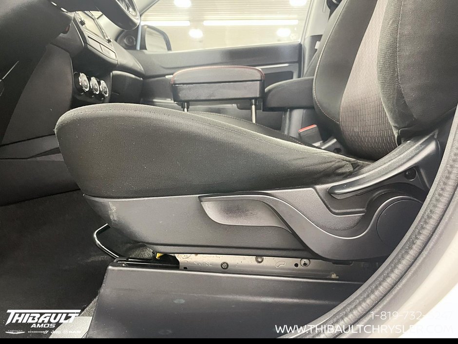 2017 Mitsubishi RVR