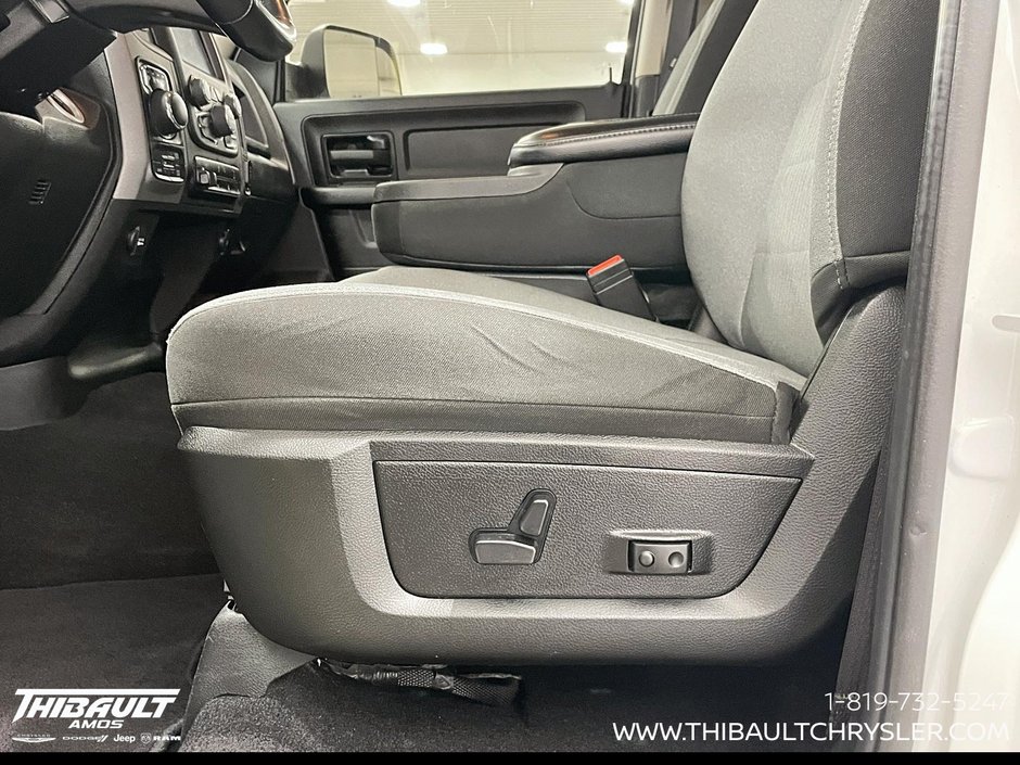 Ram 1500 Classic Express 2023