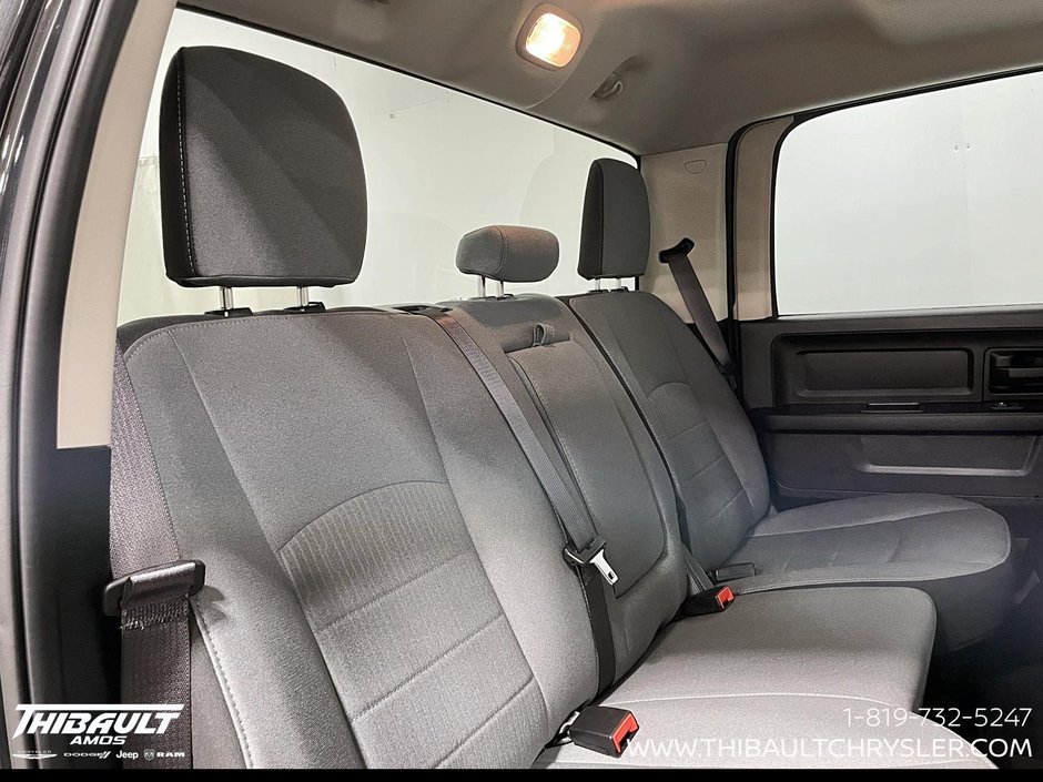 Ram 1500 Classic Express 2023