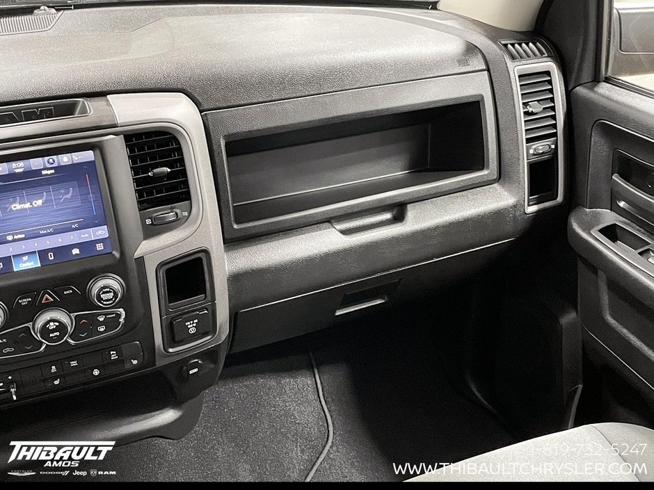 Ram 1500 Classic Express 2023