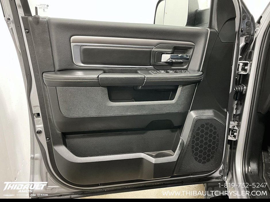 Ram 1500 Classic Warlock 2023