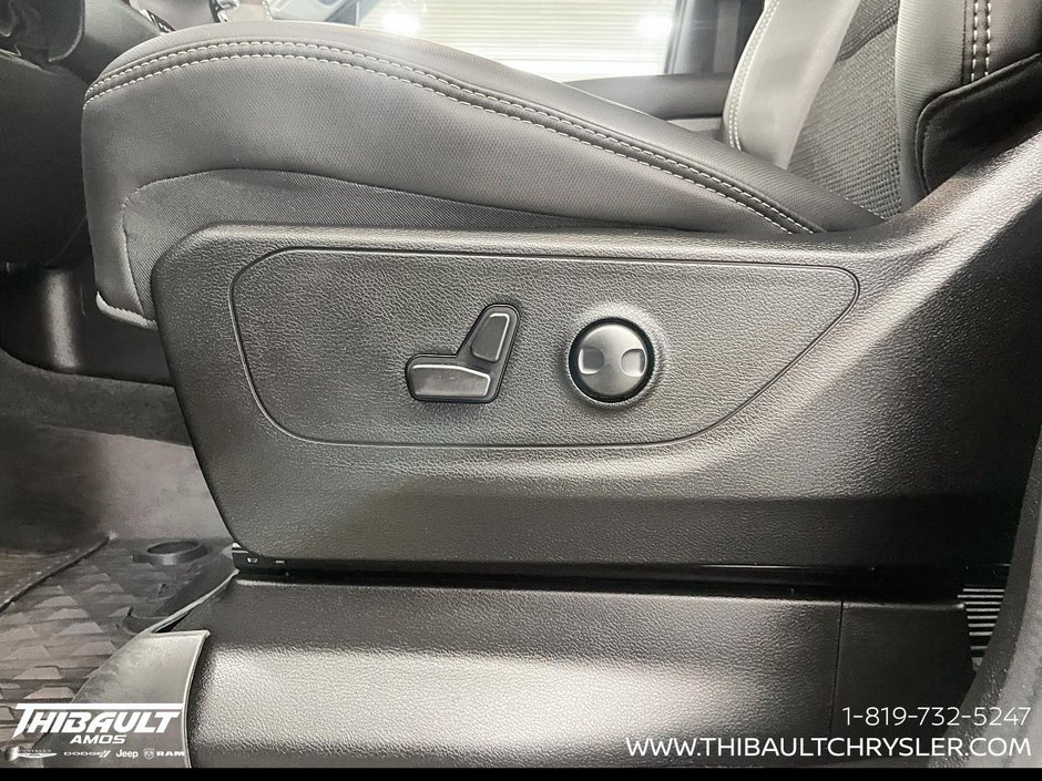 2023 Ram 1500 Sport