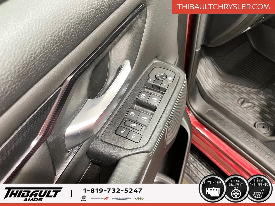 2025 Ram 1500 SPORT