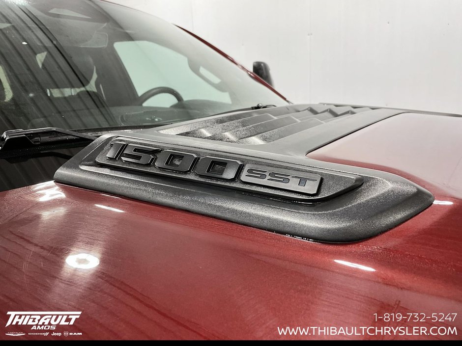 2025 Ram 1500 Sport