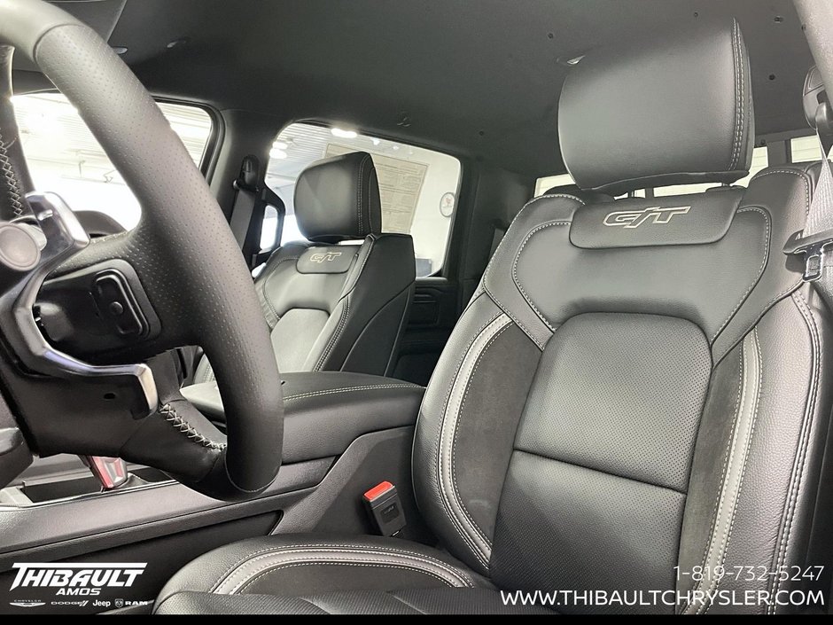 2026 Ram 1500 SPORT