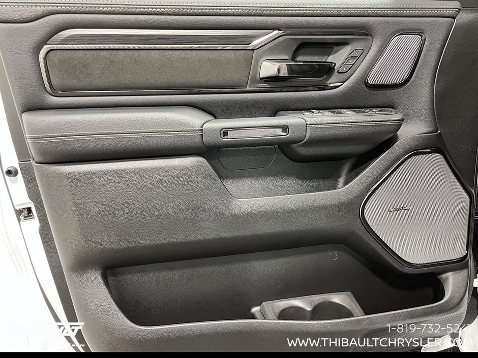 2026 Ram 1500 SPORT