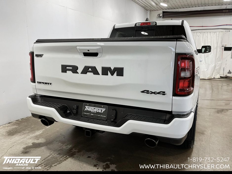 2026 Ram 1500 SPORT