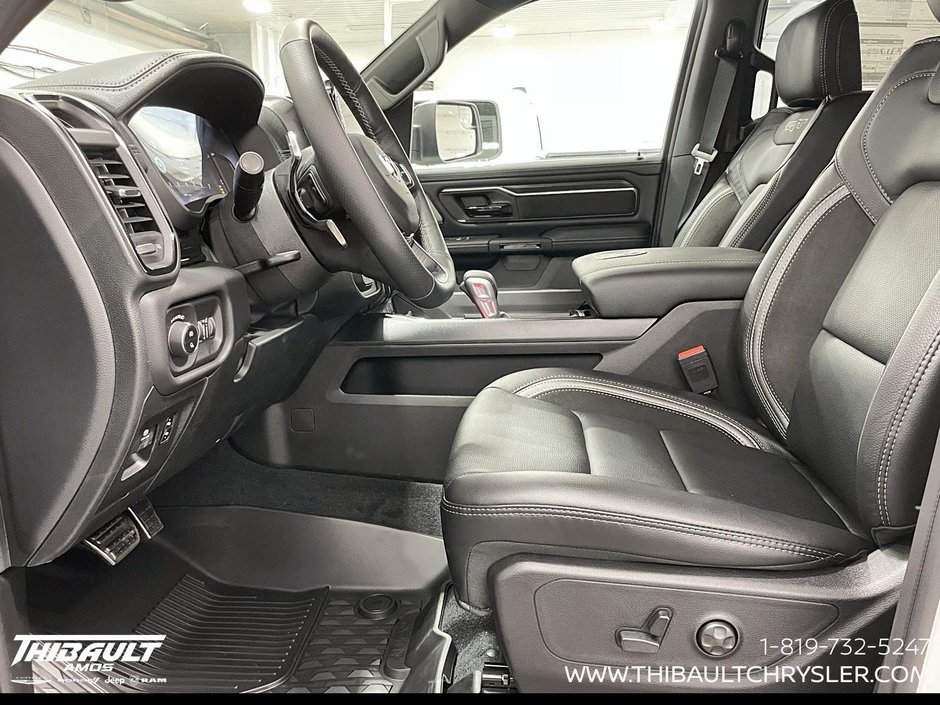 2026 Ram 1500 SPORT