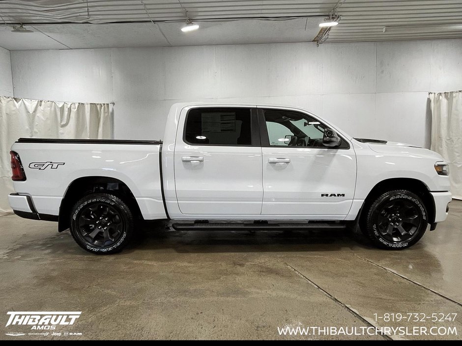 2026 Ram 1500 SPORT