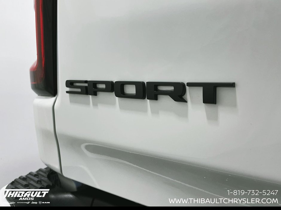 2026 Ram 1500 SPORT