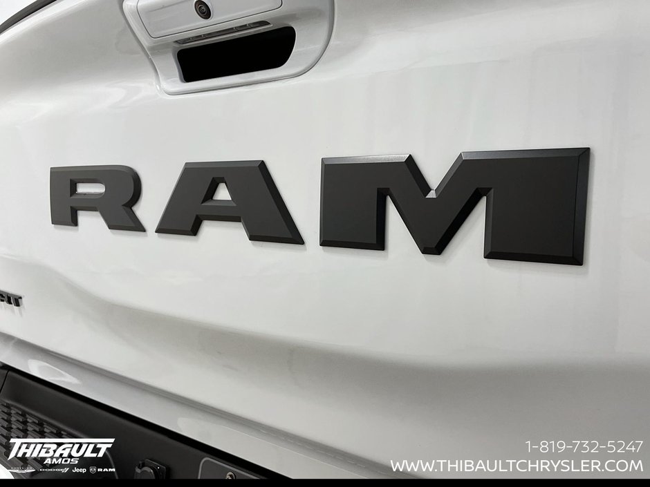 2026 Ram 1500 SPORT