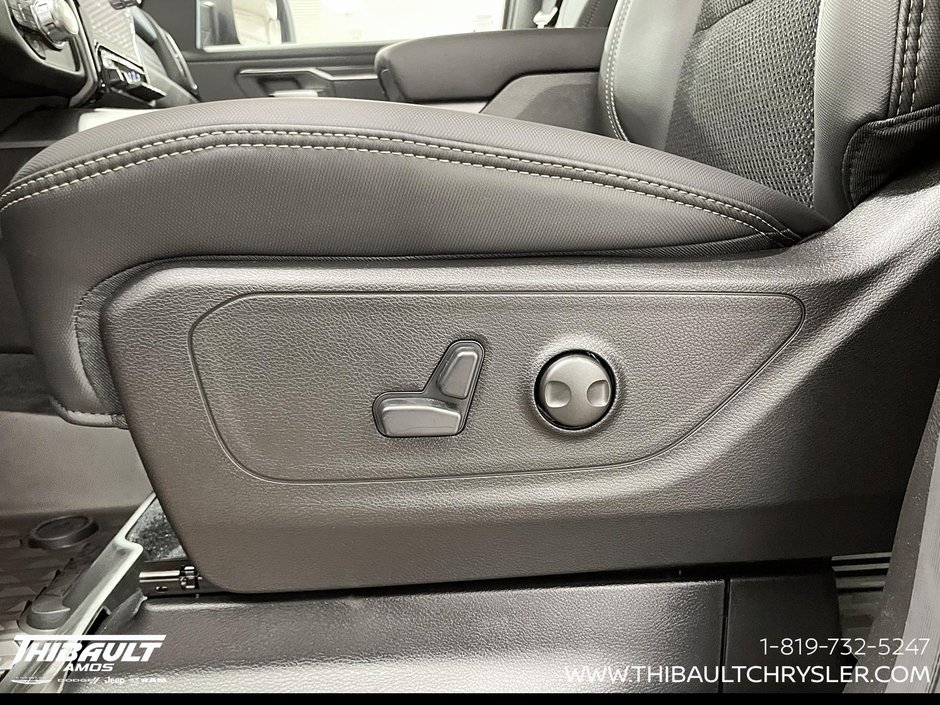 2026 Ram 1500 SPORT