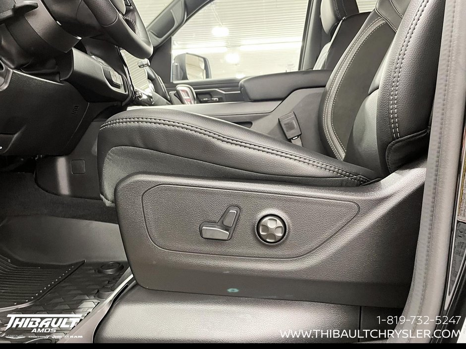 2026 Ram 1500 SPORT