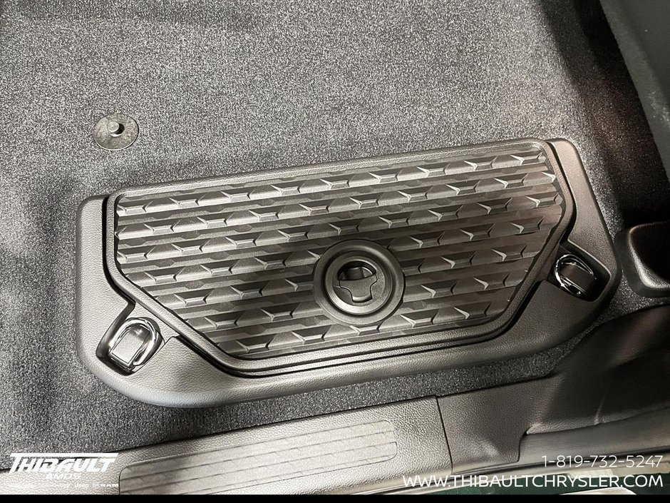2026 Ram 1500 SPORT