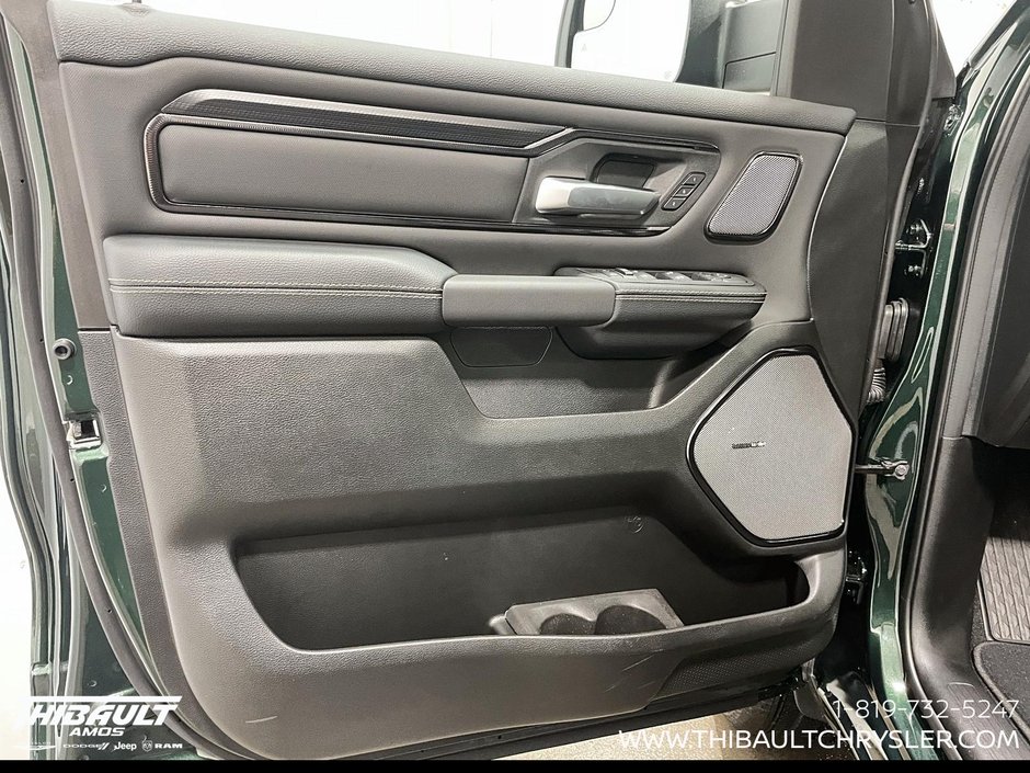 2026 Ram 1500 SPORT