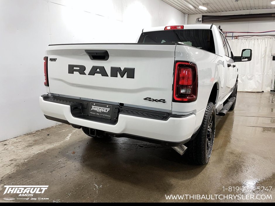 Ram 2500 BLACK EXPRESS 2026