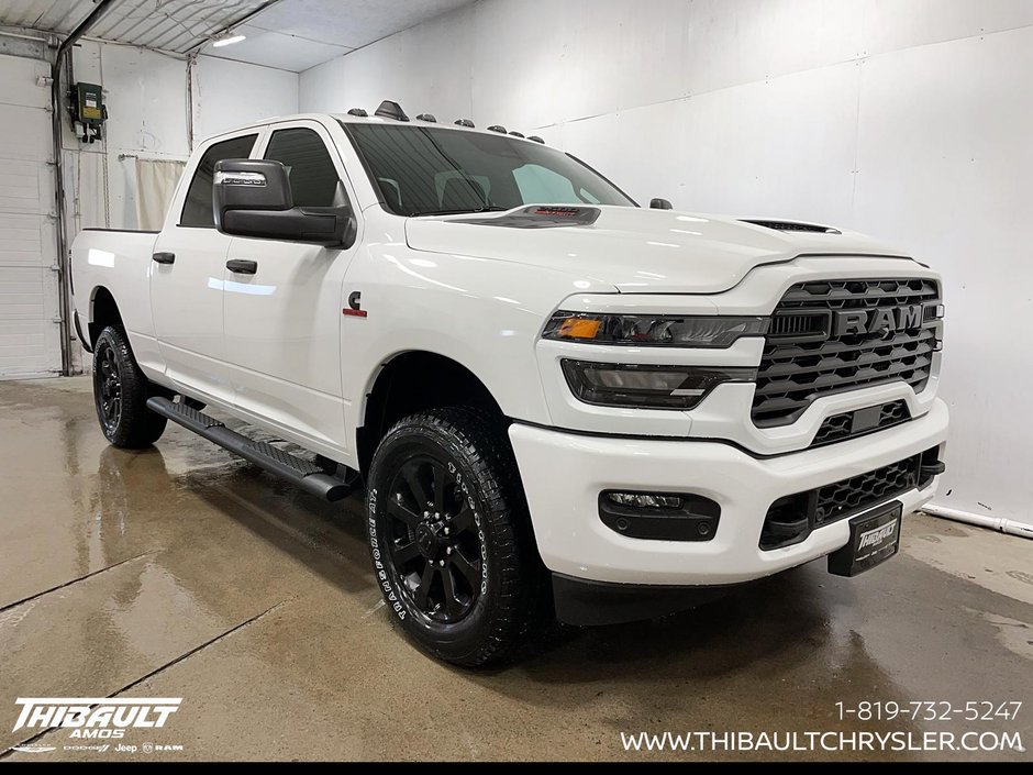 Ram 2500 BLACK EXPRESS 2026