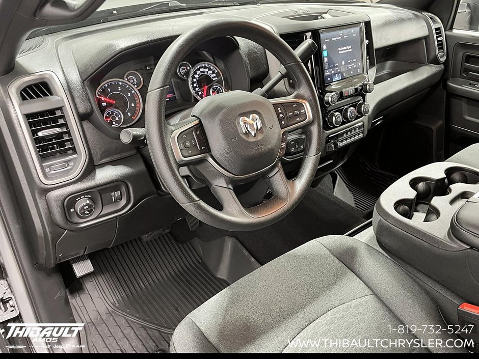 2026 Ram 2500 BLACK EXPRESS