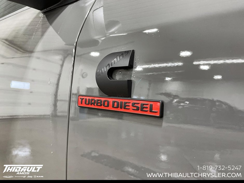 2026 Ram 2500 BLACK EXPRESS