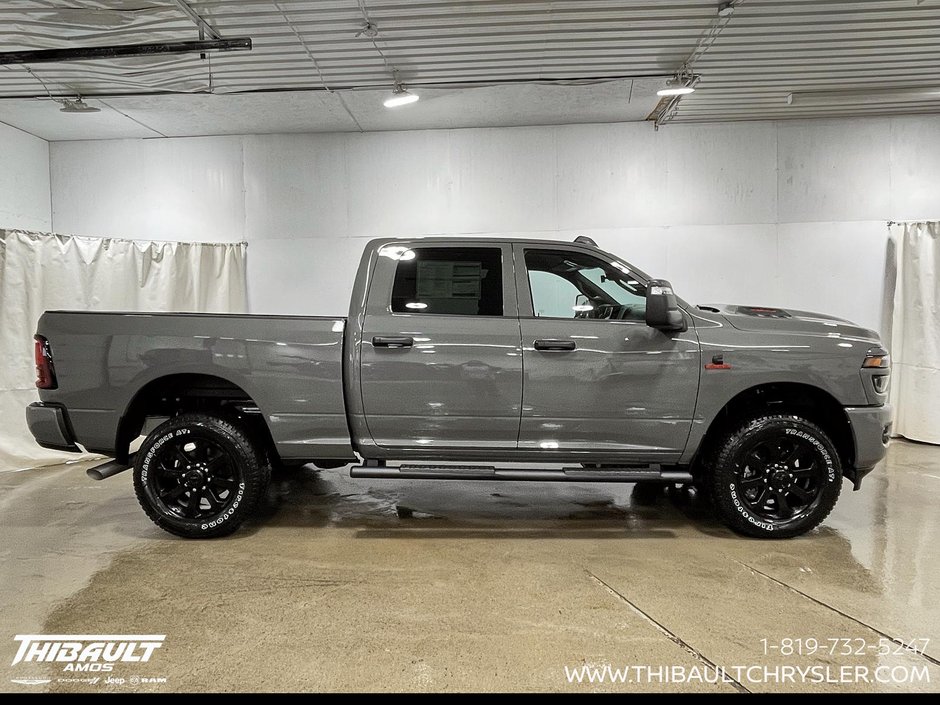 2026 Ram 2500 BLACK EXPRESS