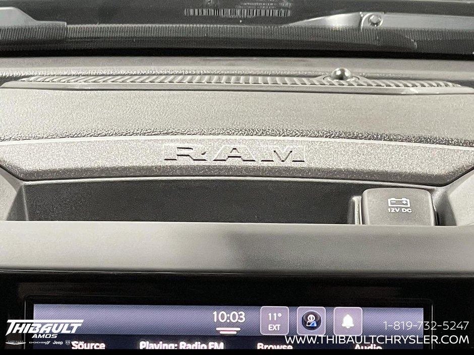 2026 Ram 2500 BLACK EXPRESS