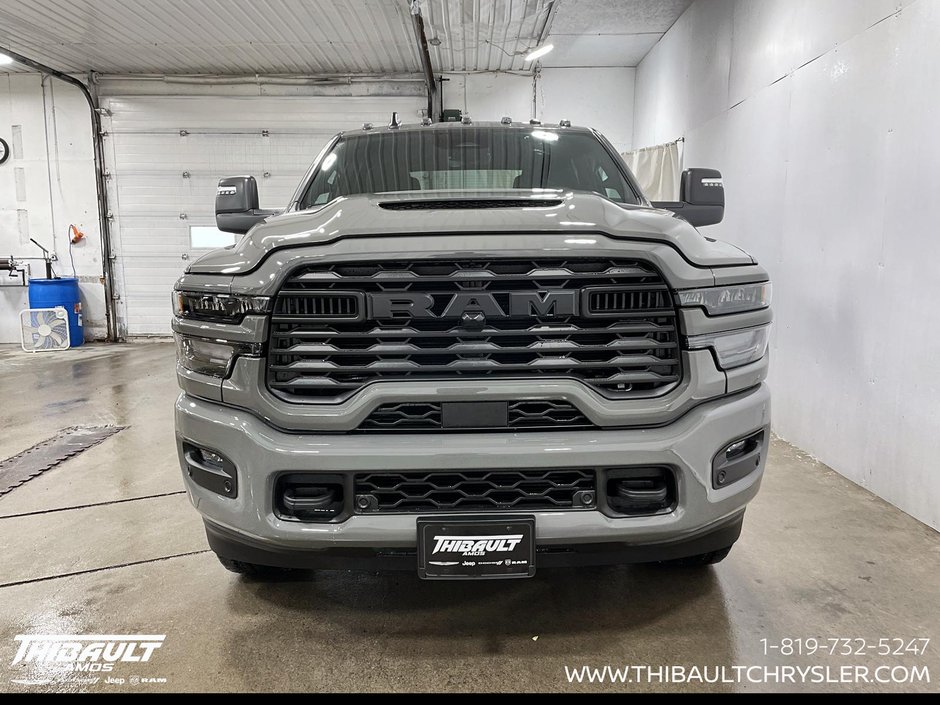 2026 Ram 2500 BLACK EXPRESS