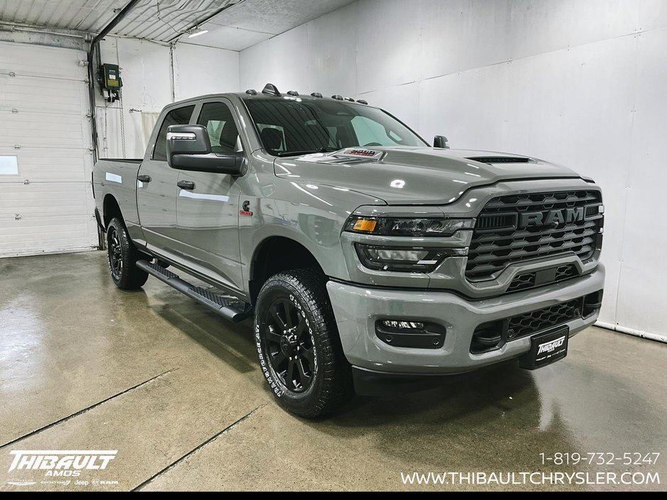 2026 Ram 2500 BLACK EXPRESS