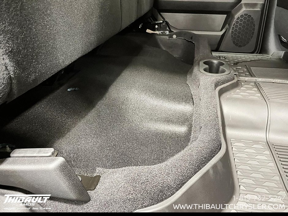 2026 Ram 2500 BLACK EXPRESS