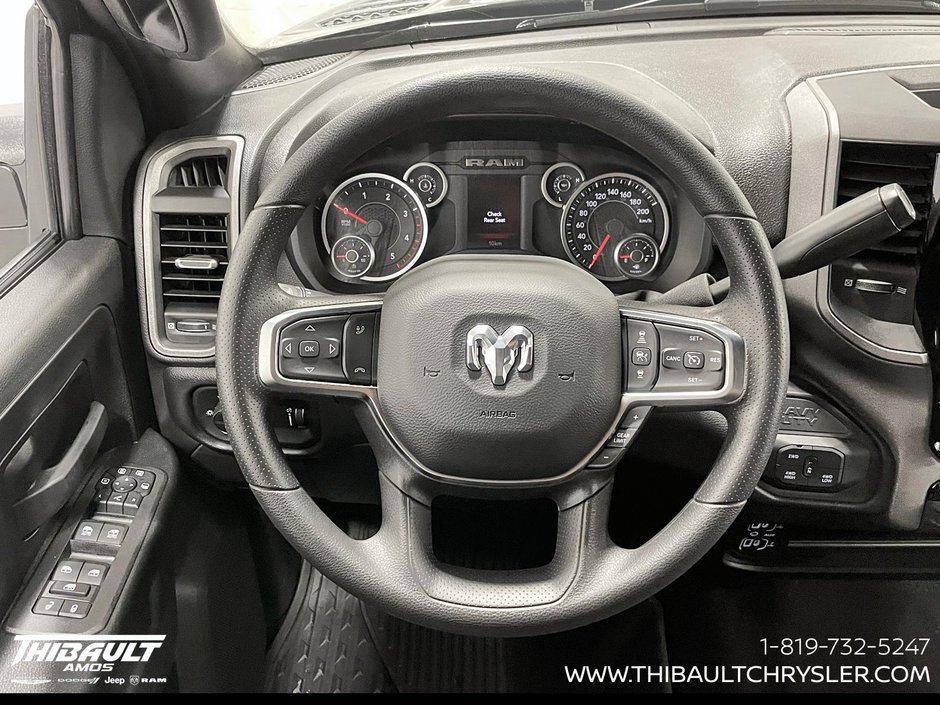 2026 Ram 2500 BLACK EXPRESS