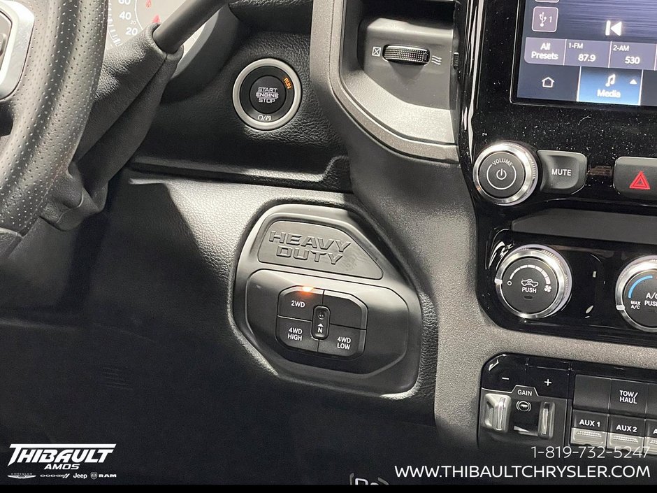 2026 Ram 2500 BLACK EXPRESS