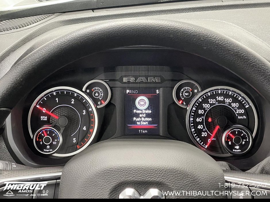 2026 Ram 2500 BLACK EXPRESS