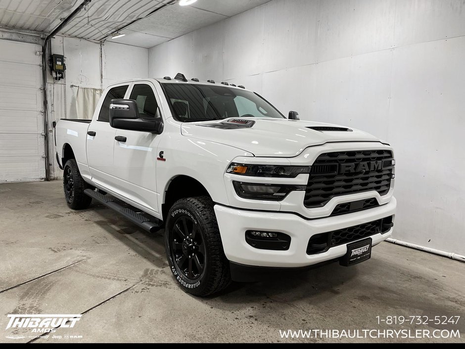 2026 Ram 2500 BLACK EXPRESS