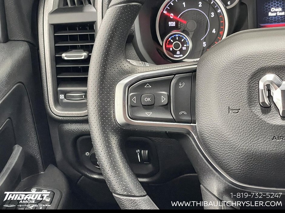 2026 Ram 2500 BLACK EXPRESS