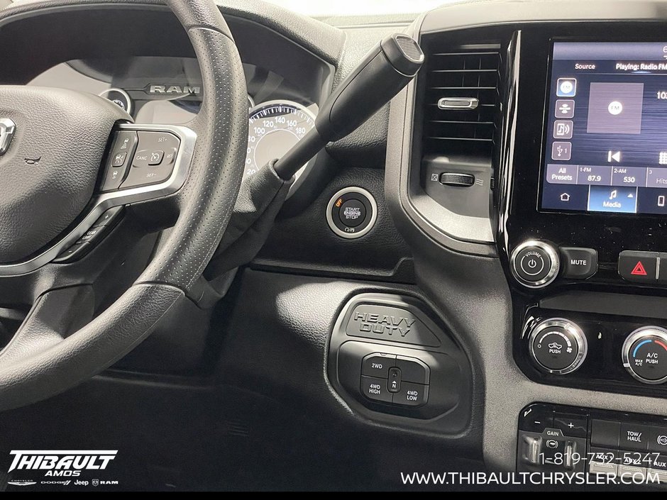 2026 Ram 2500 BLACK EXPRESS