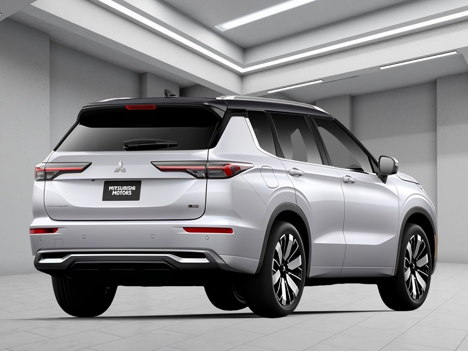 2025 Mitsubishi Outlander-1