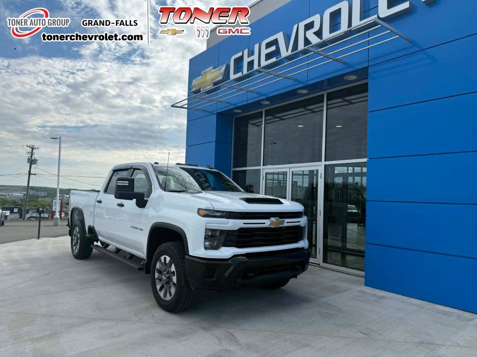 2025 Chevrolet Silverado 2500HD Custom in Grand Falls, New Brunswick - w940px