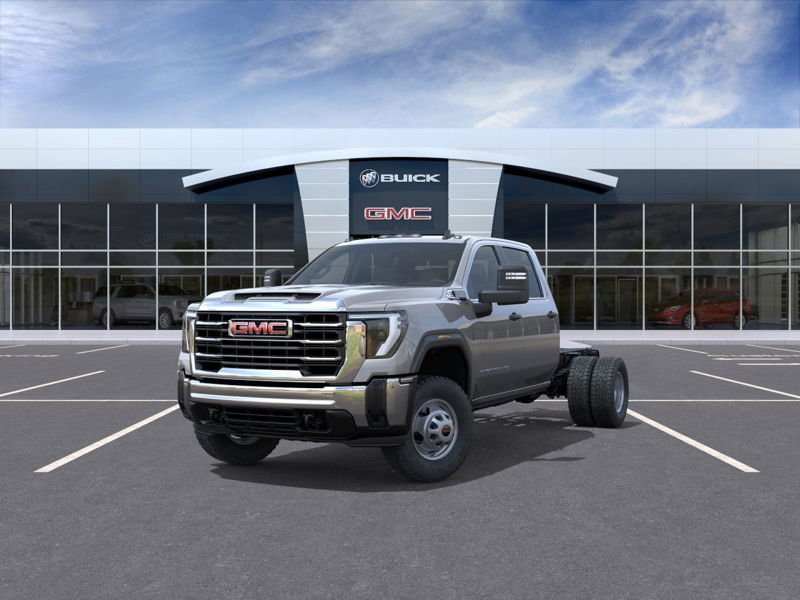 2025 GMC Sierra 3500HD CC PRO in Grand Falls, New Brunswick - w940px