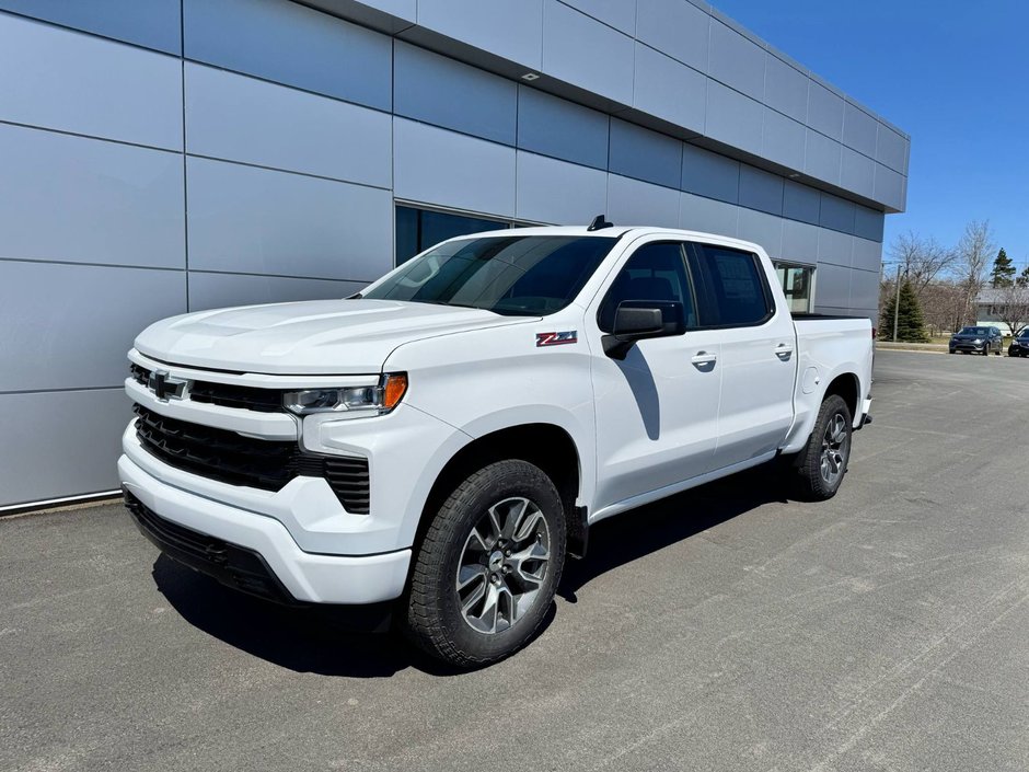Chevrolet Silverado 1500 RST 2025 à Tracadie-Sheila, Nouveau-Brunswick - w940px