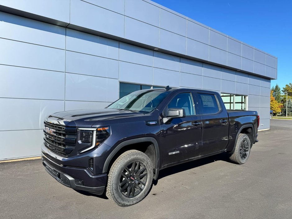 2025  Sierra 1500 ELEVATION CREW 4WD in Tracadie-Sheila, New Brunswick - w940px