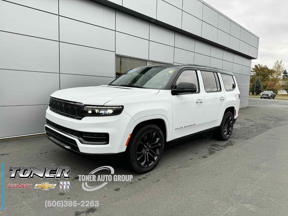 2023 Jeep Grand Wagoneer Series III Obsidian in Tracadie-Sheila, New Brunswick - w940px
