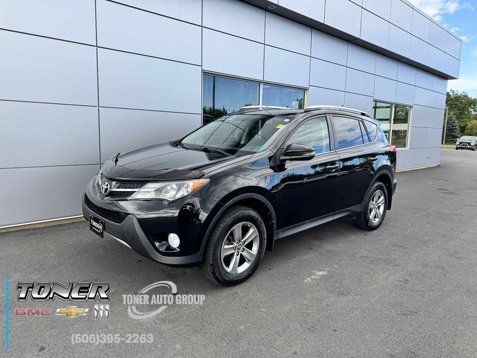 2015 Toyota RAV4 XLE in Tracadie-Sheila, New Brunswick - w940px