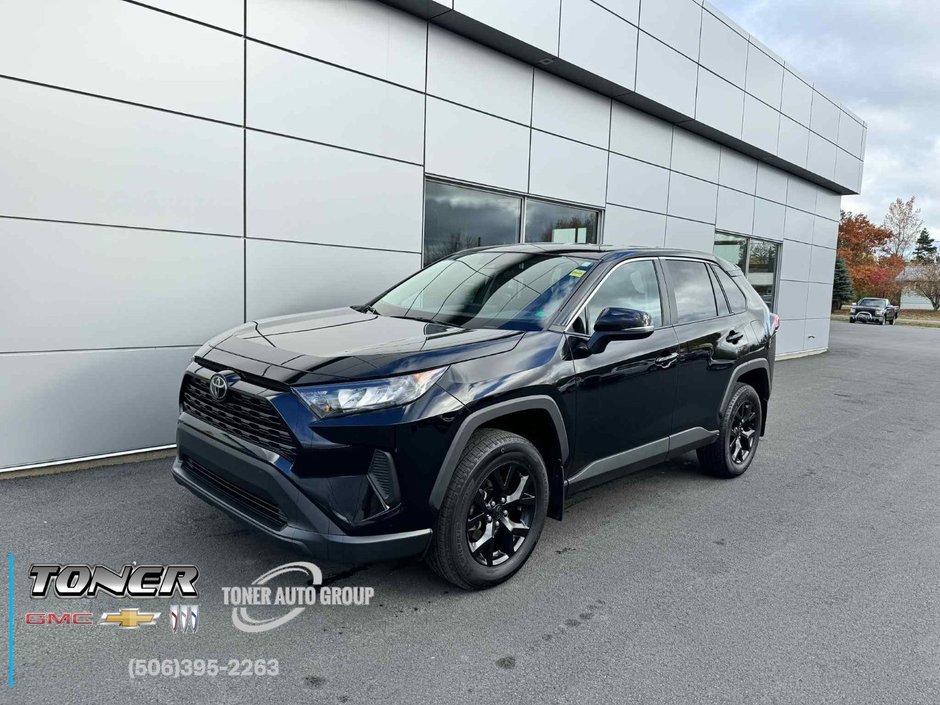 2022 Toyota RAV4 LE in Tracadie-Sheila, New Brunswick - w940px