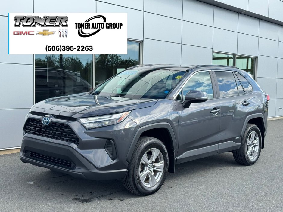 Toyota RAV4 Hybrid XLE 2023 à Tracadie-Sheila, Nouveau-Brunswick - w940px