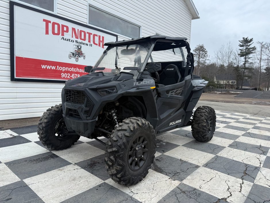 Polaris RZR XP 1000 BLACK 2022 à Kentville, Nouvelle-Écosse