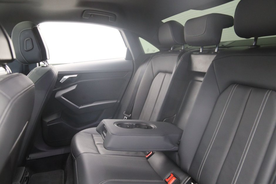 Audi A3 Sedan Komfort 2024-8