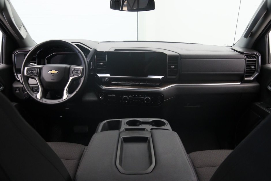 Chevrolet Silverado 1500 LT 2025-9