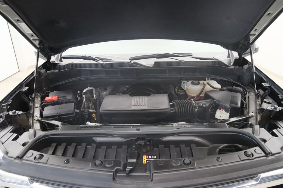 Chevrolet Silverado 1500 LT 2025-13